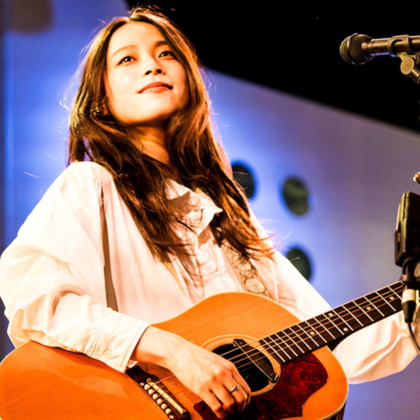 【ライブレポート】片平里菜、NakamuraEmiを迎えたツアー＜愛するたびに＞セミファイナルに相互敬愛と祝祭感「音楽で心がほぐれる時間を」 episode artwork
