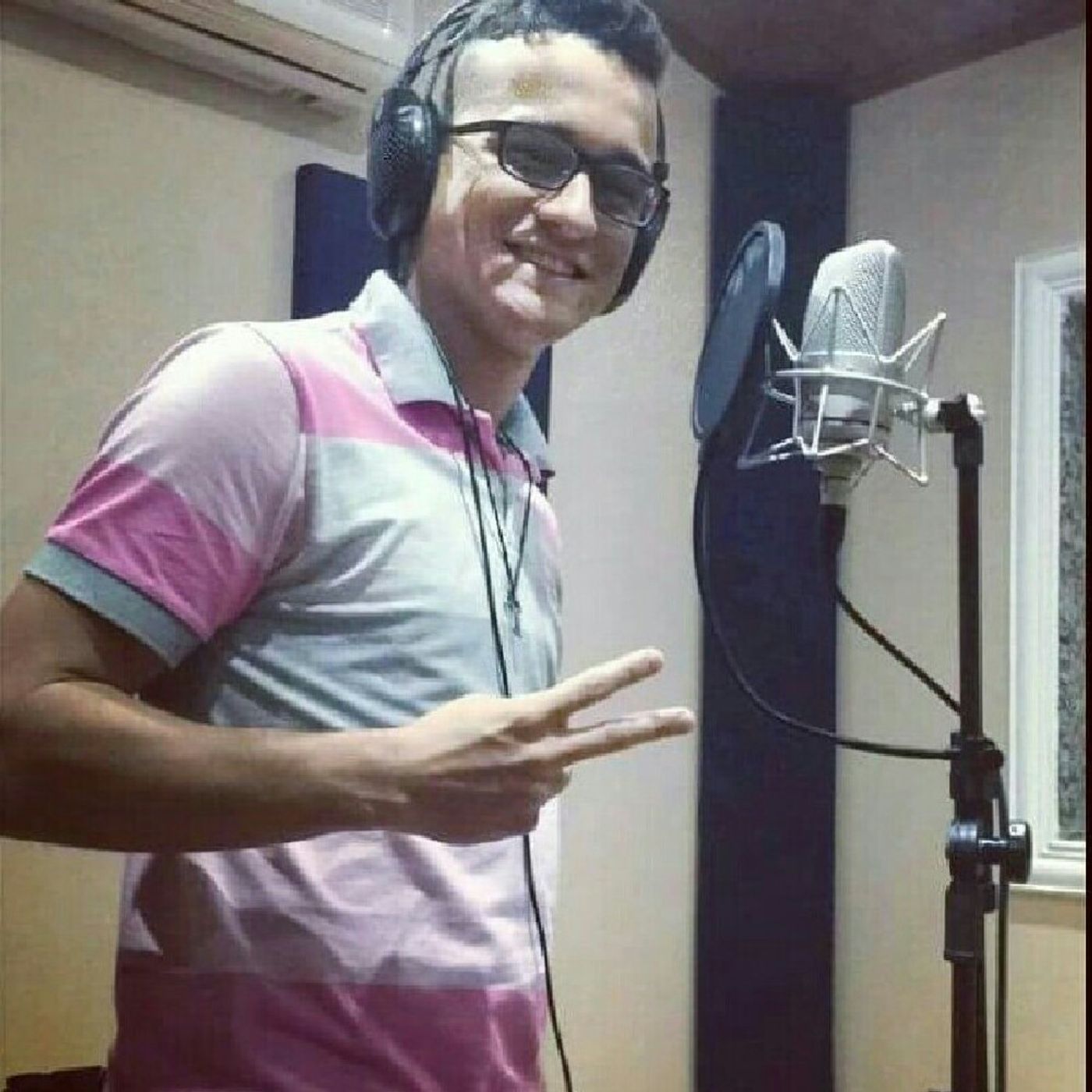 Web Rádio Conectados pela Fé