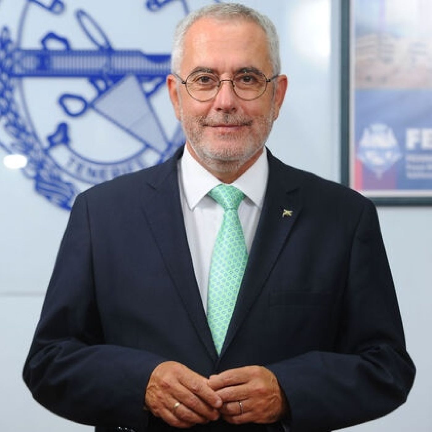 La Diez Capital Radio