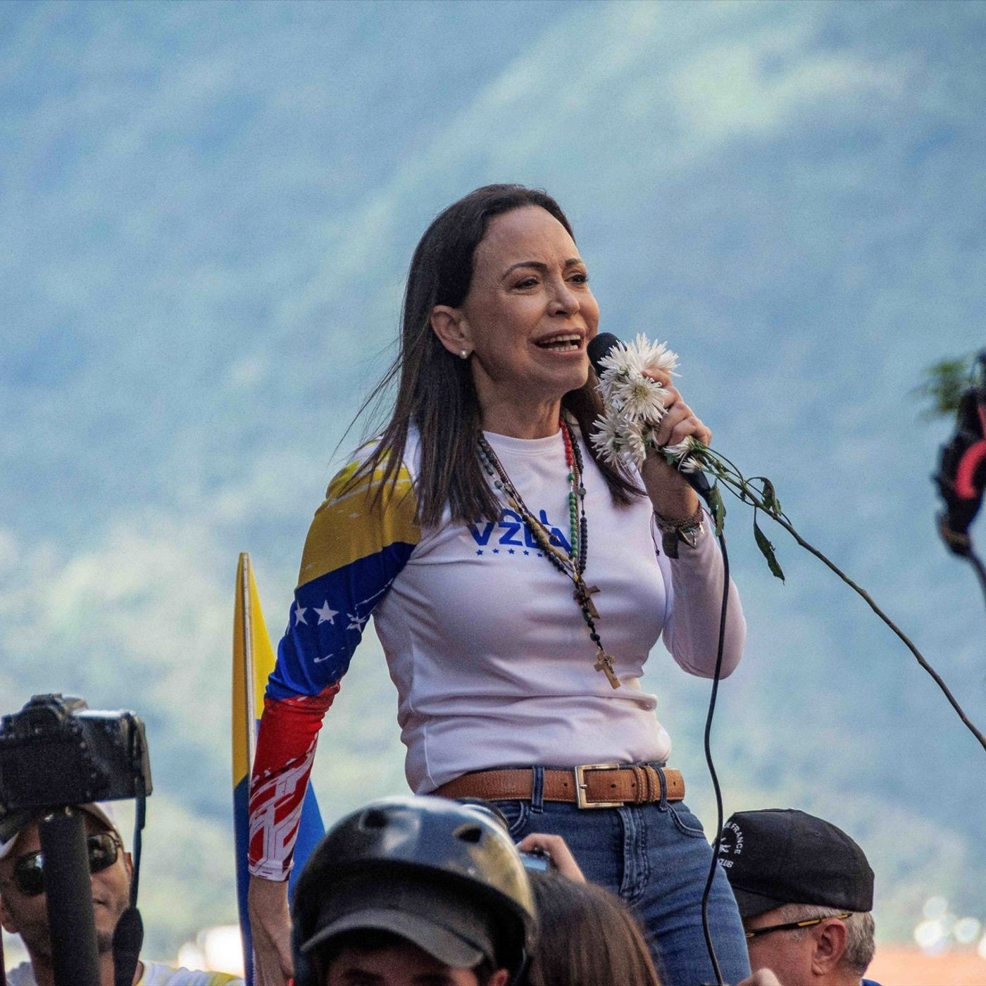 "María Corina Machado regresará pronto a Venezuela libre": Político venezolano exige la liberación de presos políticos episode artwork