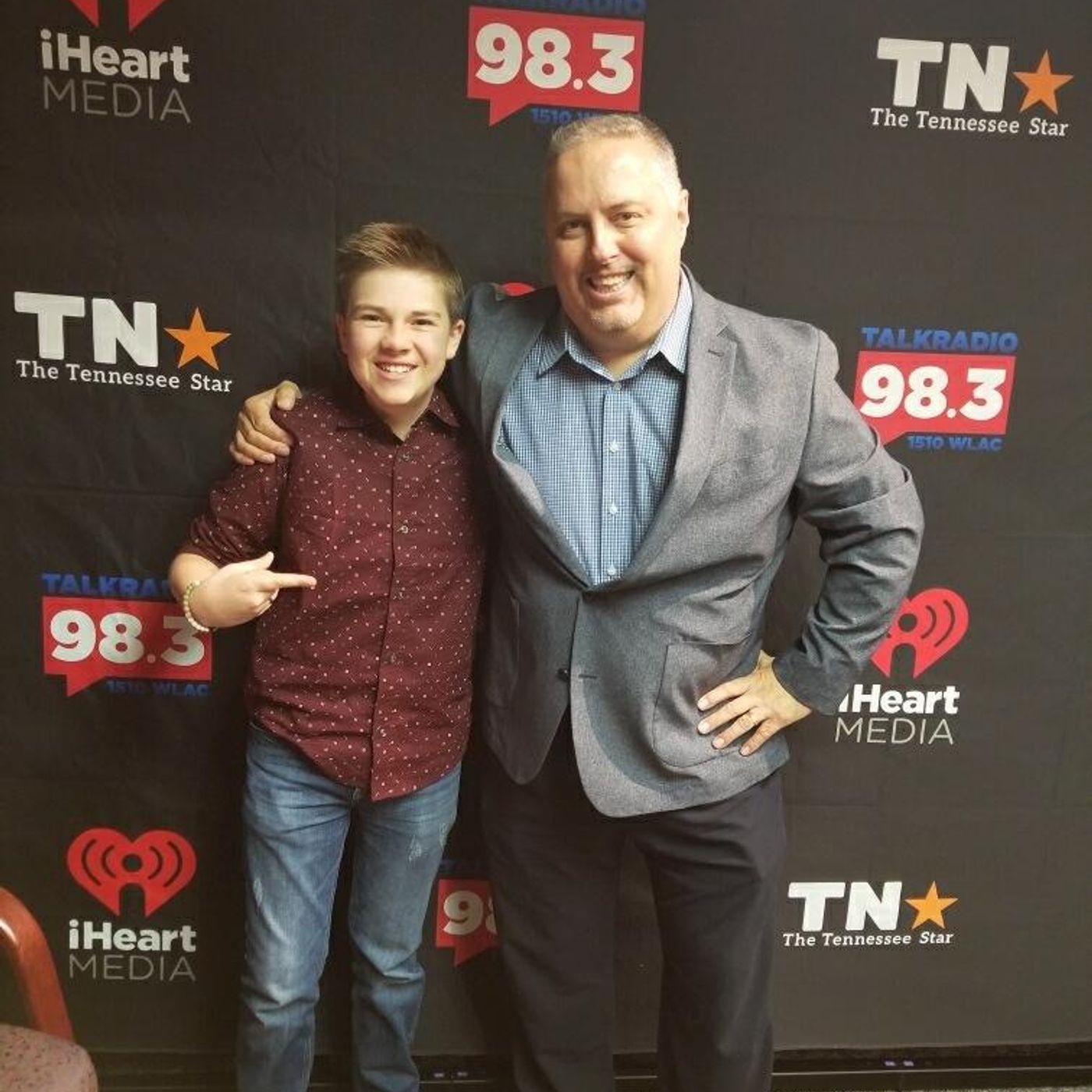 FOX17 Rock & Review Radio 98.3/1510 WLAC