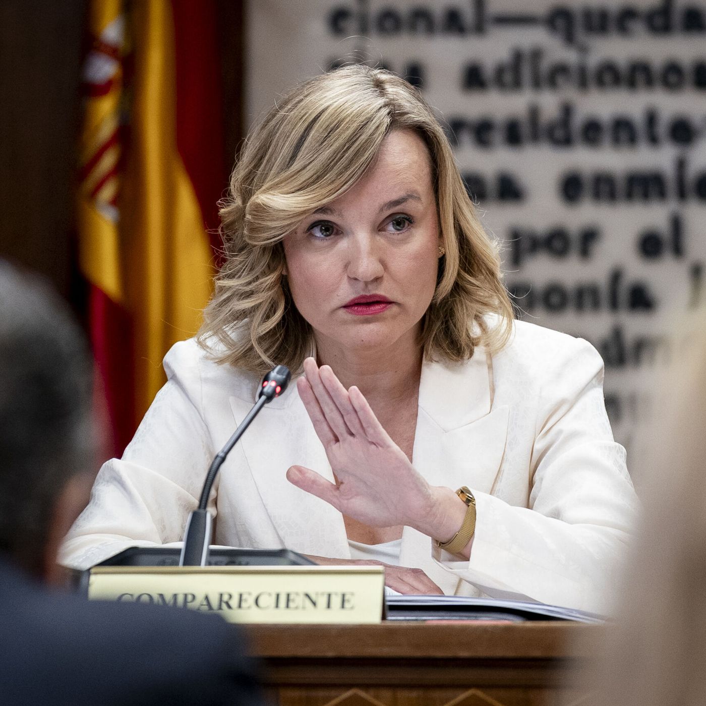 Tertulia de Federico: Pilar Alegría vuelve a recurrir a los pseudo medios para tapar sus vergüenzas