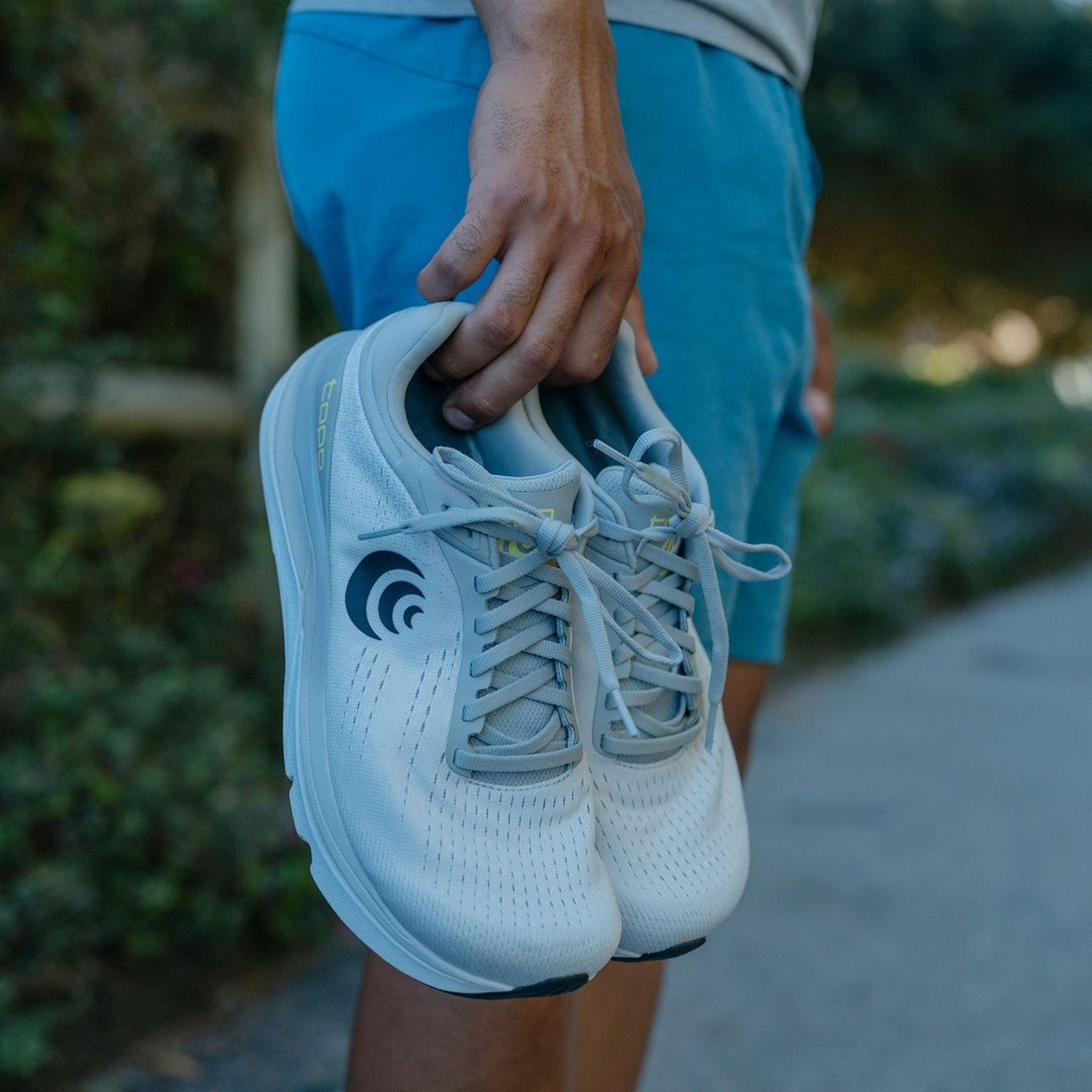 3 Beginner-Friendly Tips to Prepare for an Evening Run episode artwork