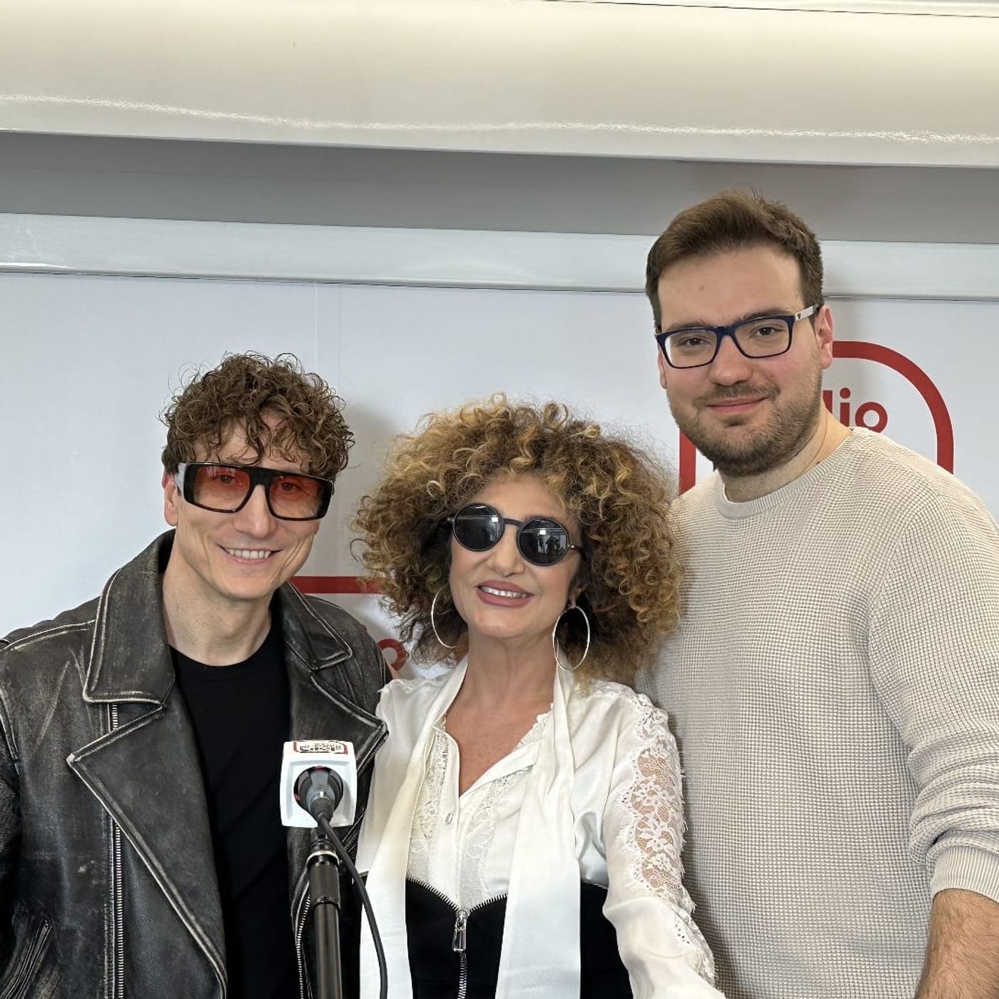 Sanremo 2025, Marcella Bella: «Nel mio piccolo ho cercato di fare qualcosa per le donne» episode artwork