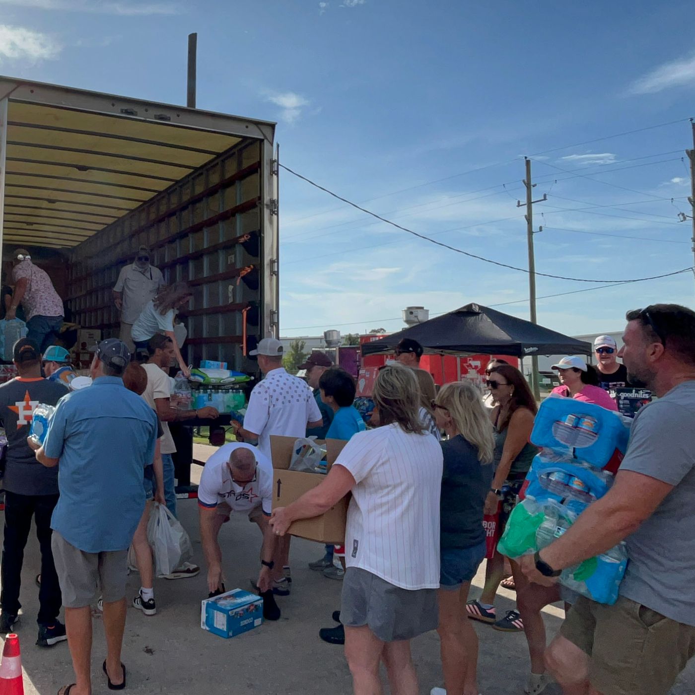 The beer community comes out BIG to help the Texas Hill Country