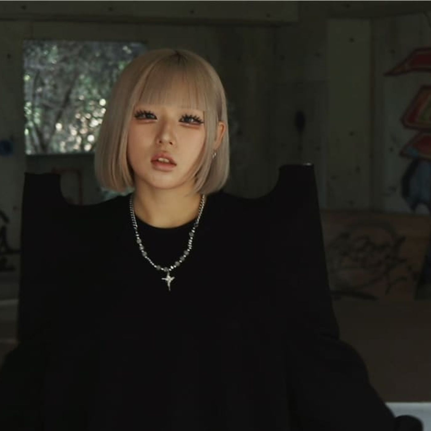 killwiz、見る人を選ぶMV公開 - 音楽ナタリー episode artwork