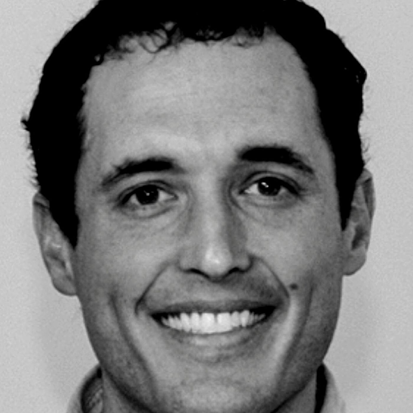 Rafael Achondo de Matteria - Tendencias de empleo: no todo es saber programar código episode artwork