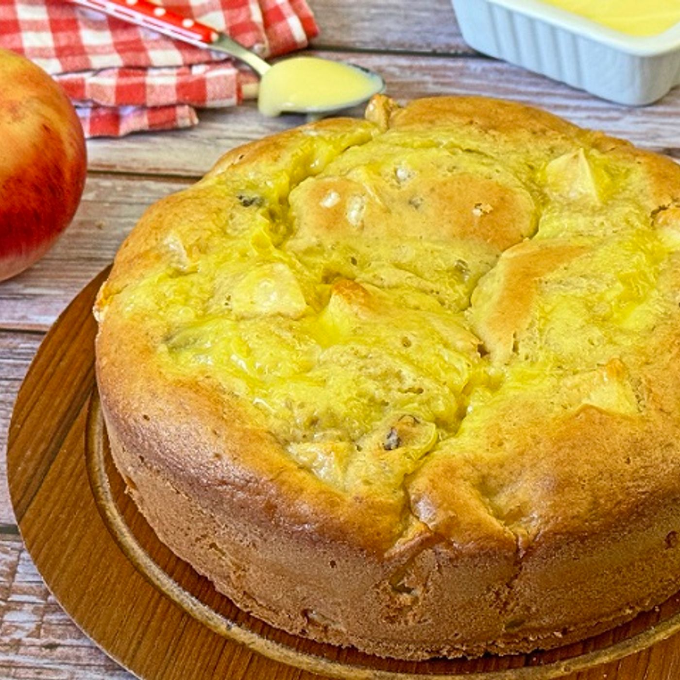 TORTA ALLE MELE CON CREMA episode artwork