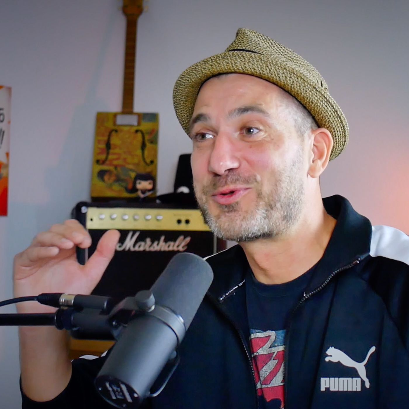 Catarrhal Noise: "Eravamo esclusi da tutti, anche il prete ci ha tolto la corrente!" episode artwork