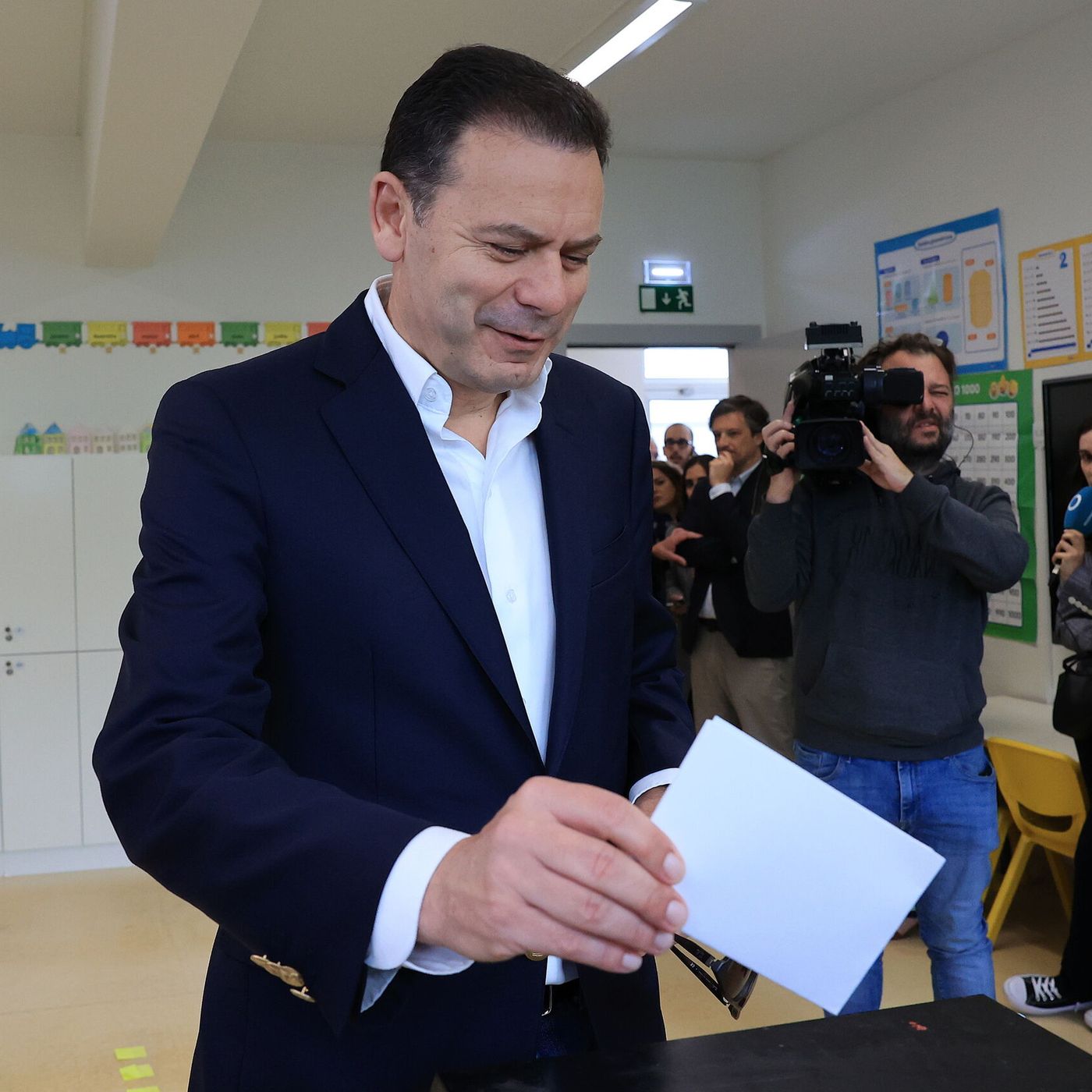 Las Noticias de La Mañana: El centro-derecha gana las elecciones en Portugal