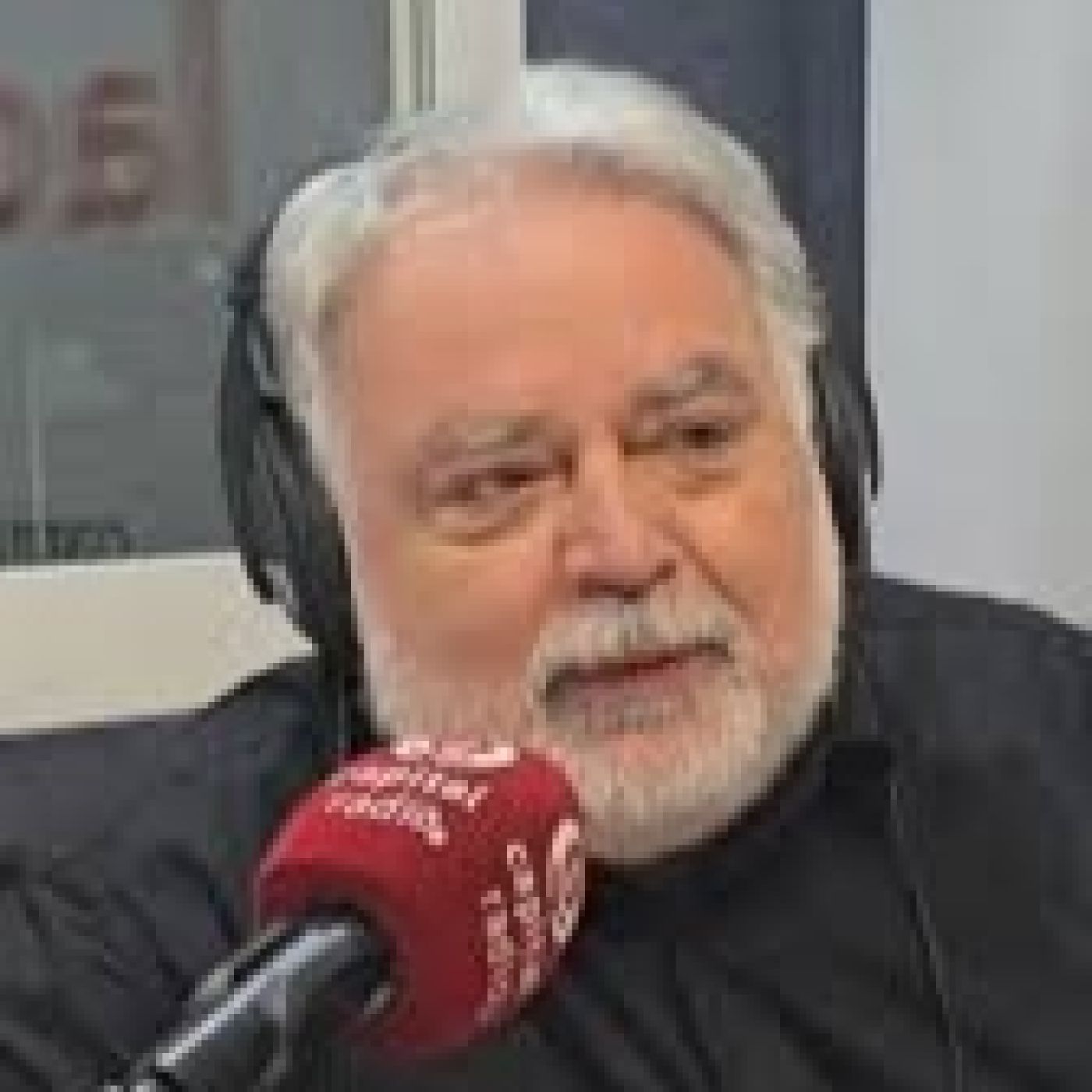 La Diez Capital Radio