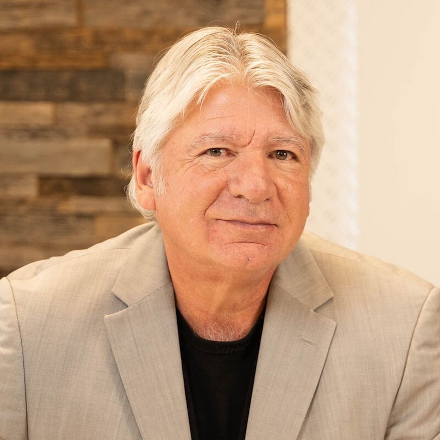 The Future of Commercial Real Estate Investment is Democratized and Digital episode artwork
