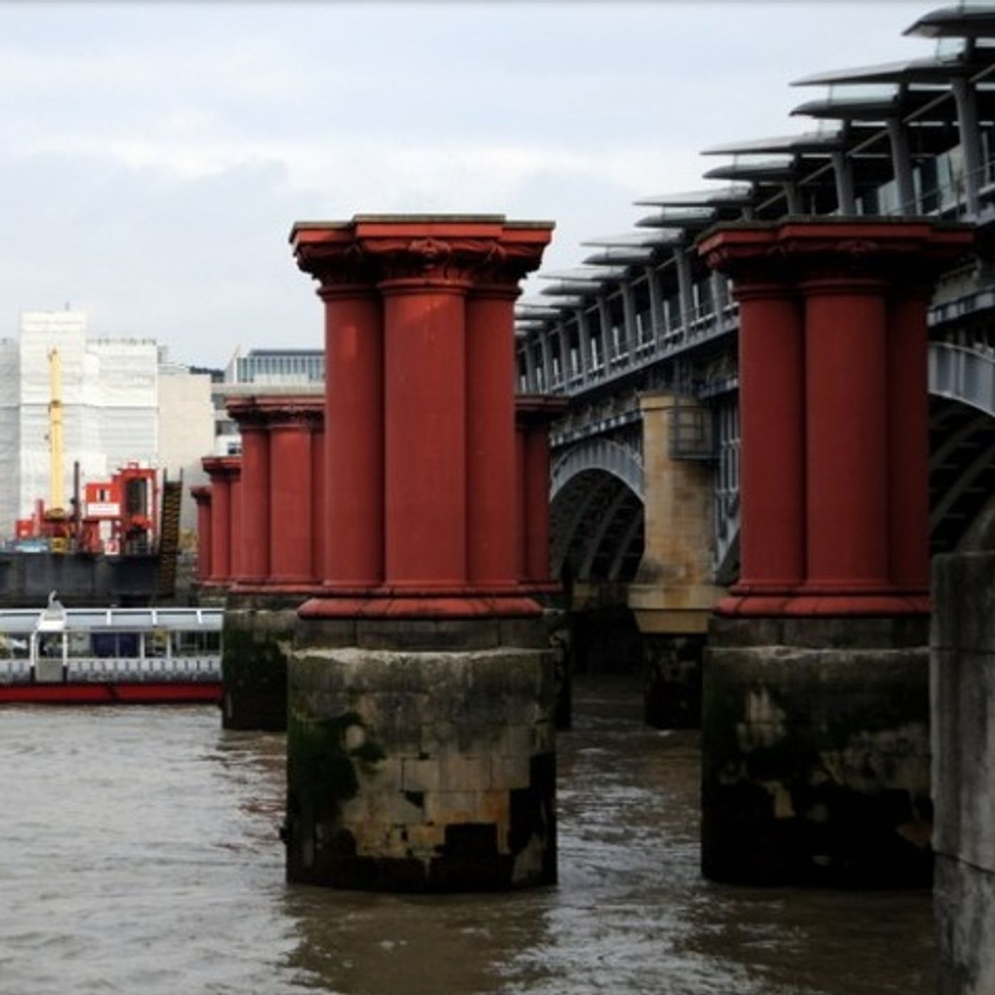 Un lavoro lasciato a metà Un lavoro lasciato a metà