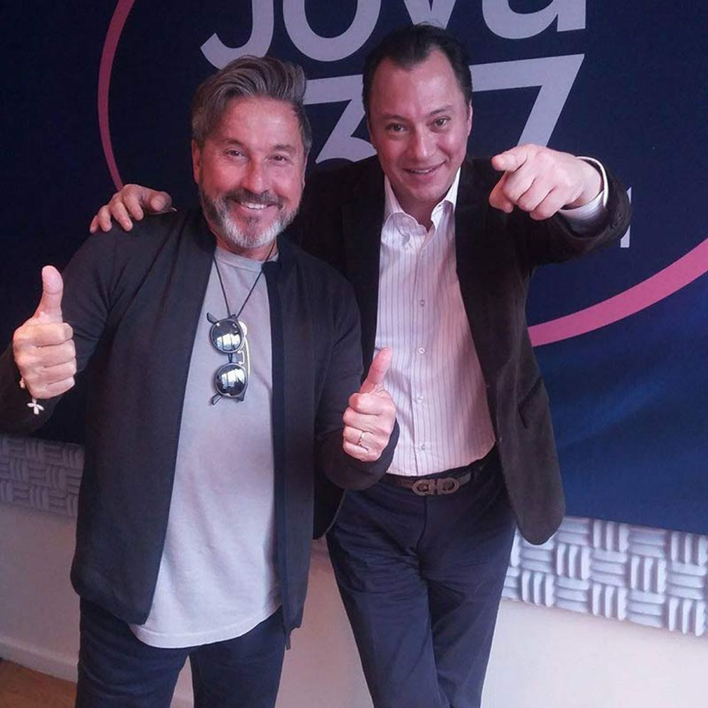 Ricardo Montaner episode artwork
