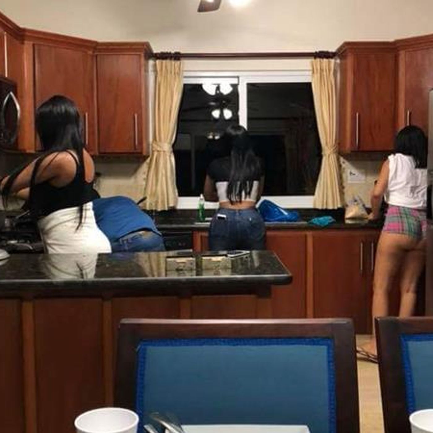 Living Off The Grid Radio