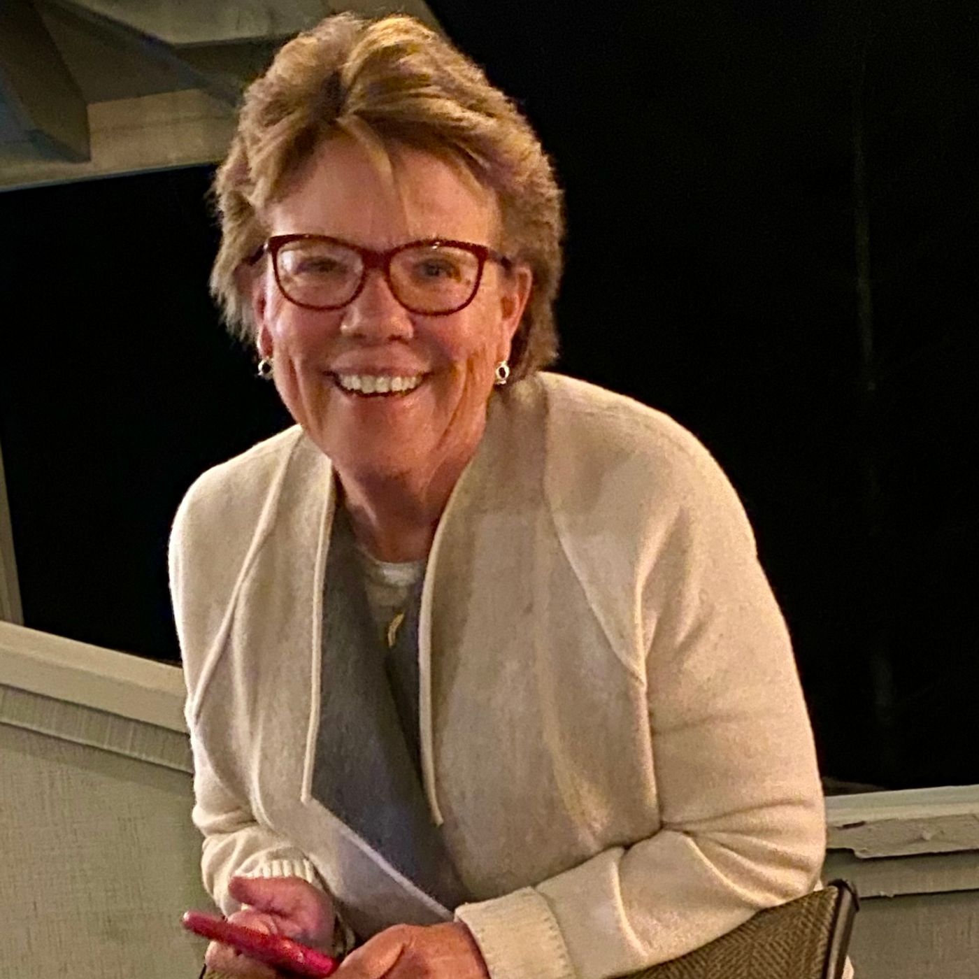 EPISODE 53: Retired Clinical & School Psychologist Laurie Assadi Educates Us On “Understanding The Nature Of Back To School Stress”