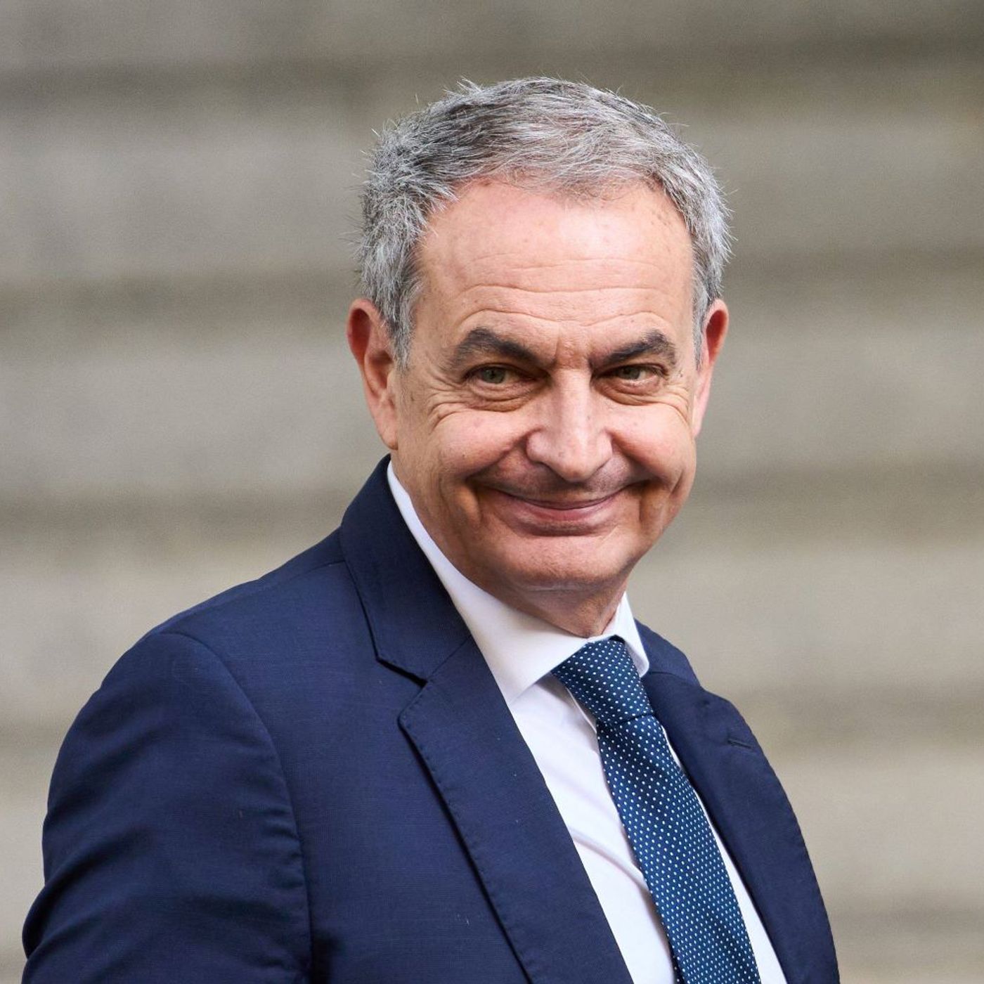 Madrid es Noticia: Zapatero pactó una comisión de 530.000 euros por Plus Ultra, según su testaferro