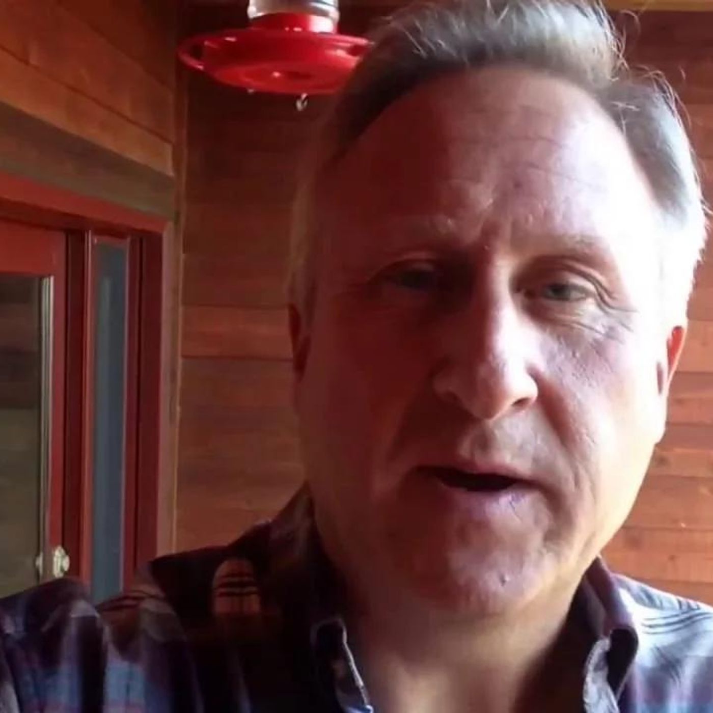 Why Hummingbird Husbands Get No Lovin'