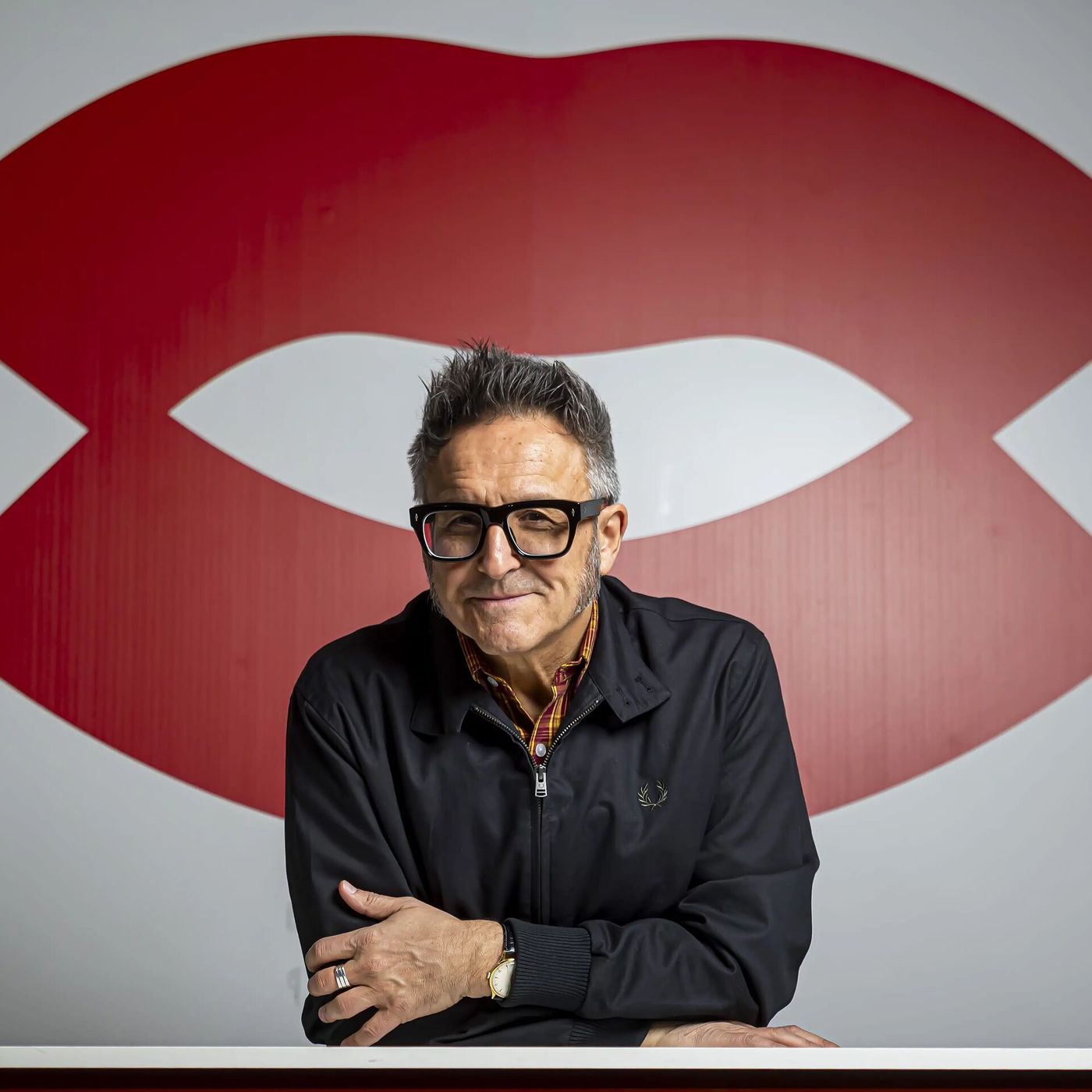 Es Cine: Entre dos maridos, un ladrón roba corazones y homenaje a Cienfuegos