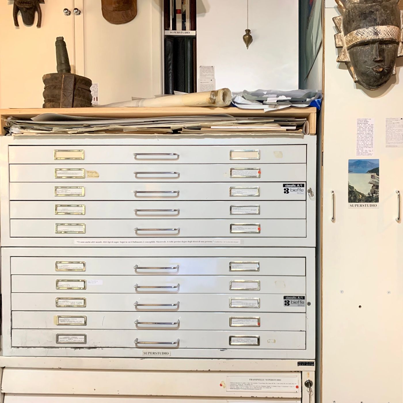 3. Archivio Superstudio, corpo vivo e spazio di relazione