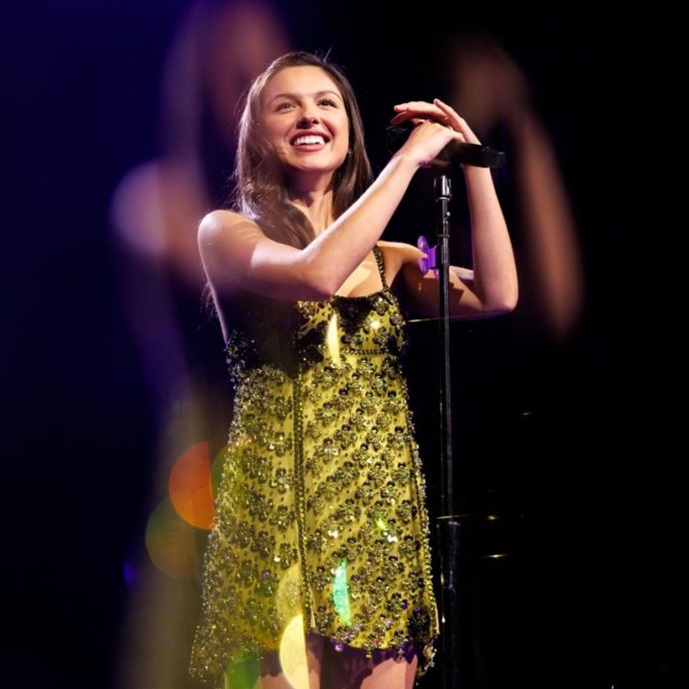 Olivia Rodrigo Sensed ‘Spirits’ in Palace of Versailles While Filming ‘Drop Dead’ Video: ‘A Little Creepy’