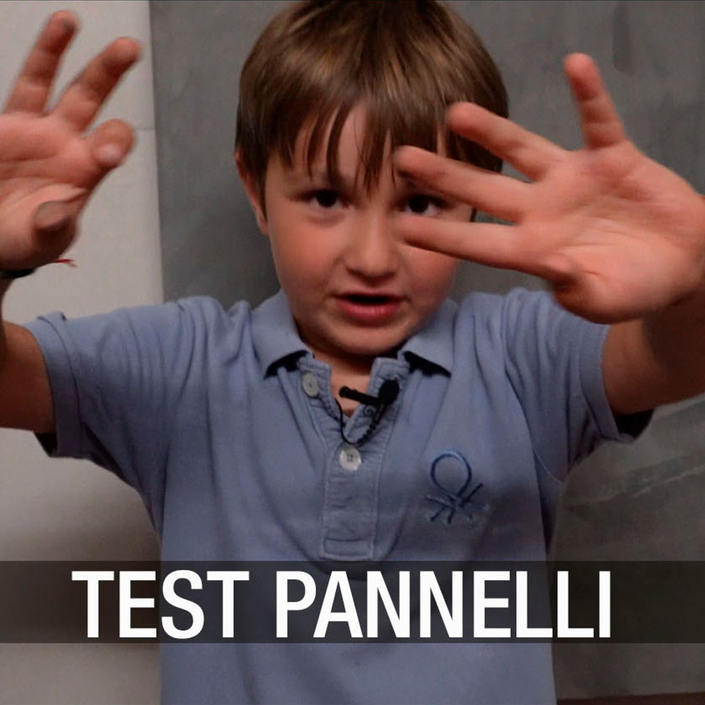 Diego Martelli (6 anni) mette alla prova i pannelli Garvan Acoustic