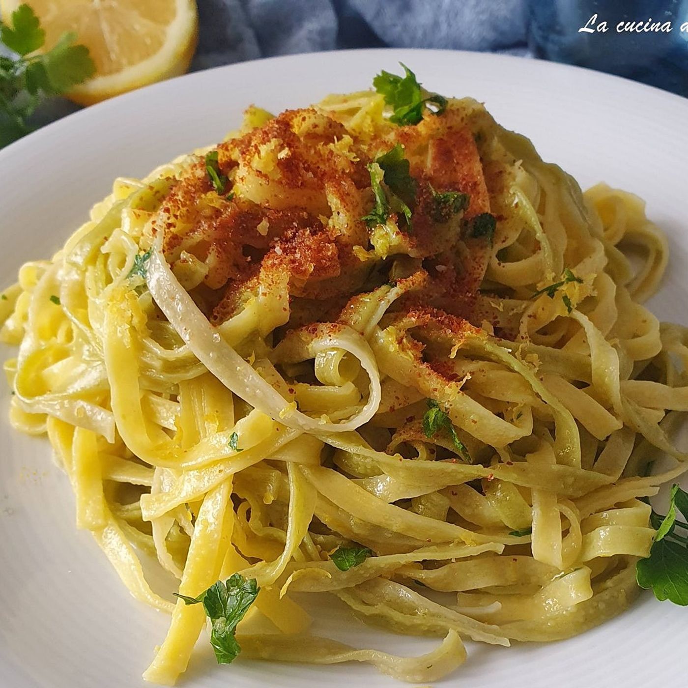 Tagliolini al limone e bottarga pronti in pochi minuti: facili e super saporiti episode artwork