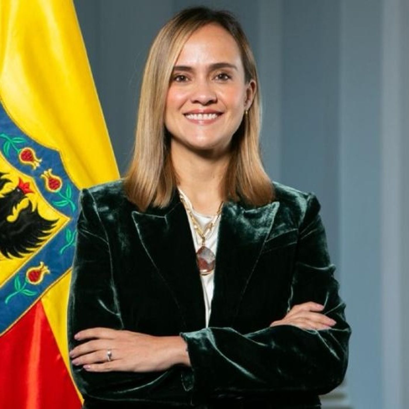 Laura Tami- secretaria de la Mujer episode artwork