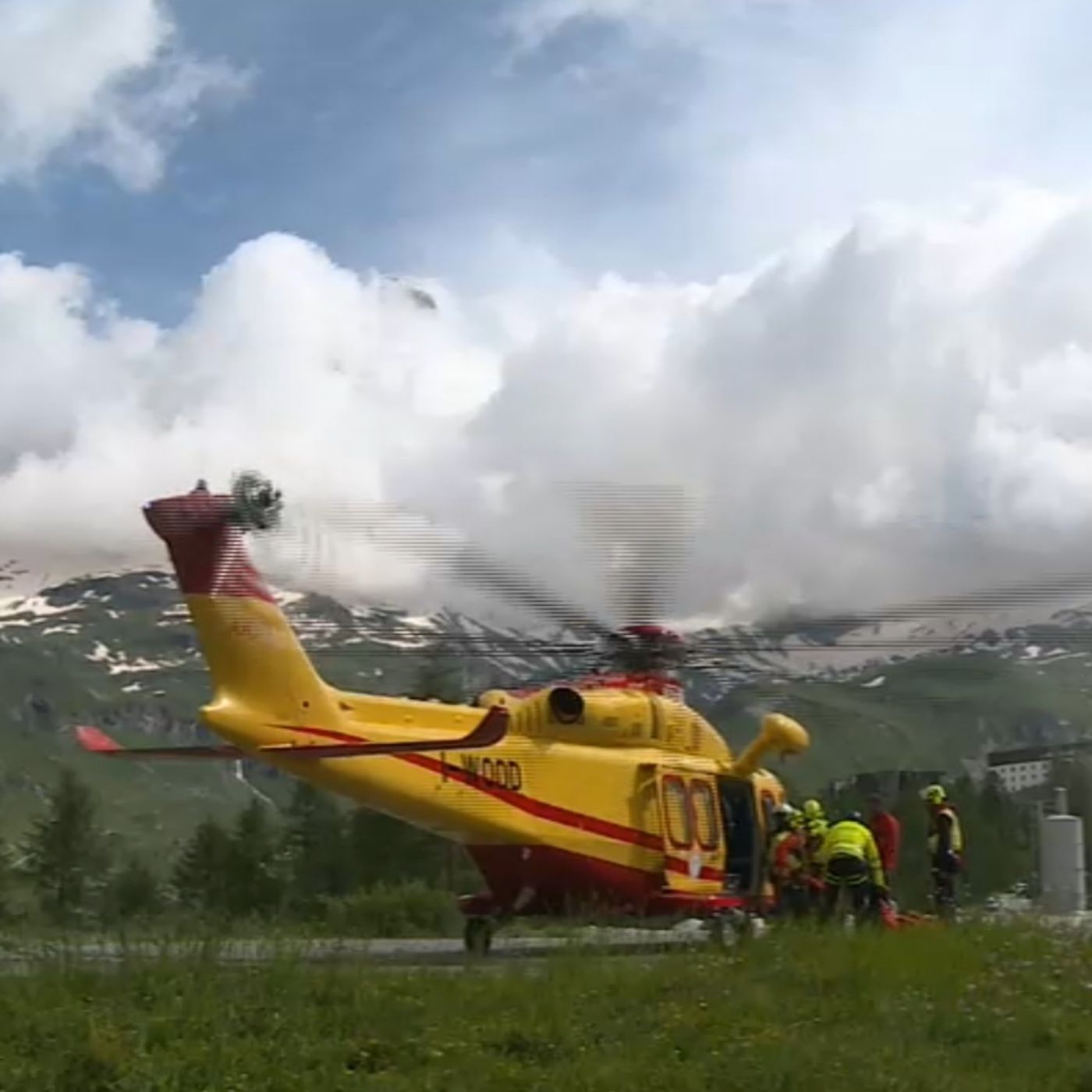 Incidenti in montagna, sette morti in 24 ore sulle Alpi episode artwork