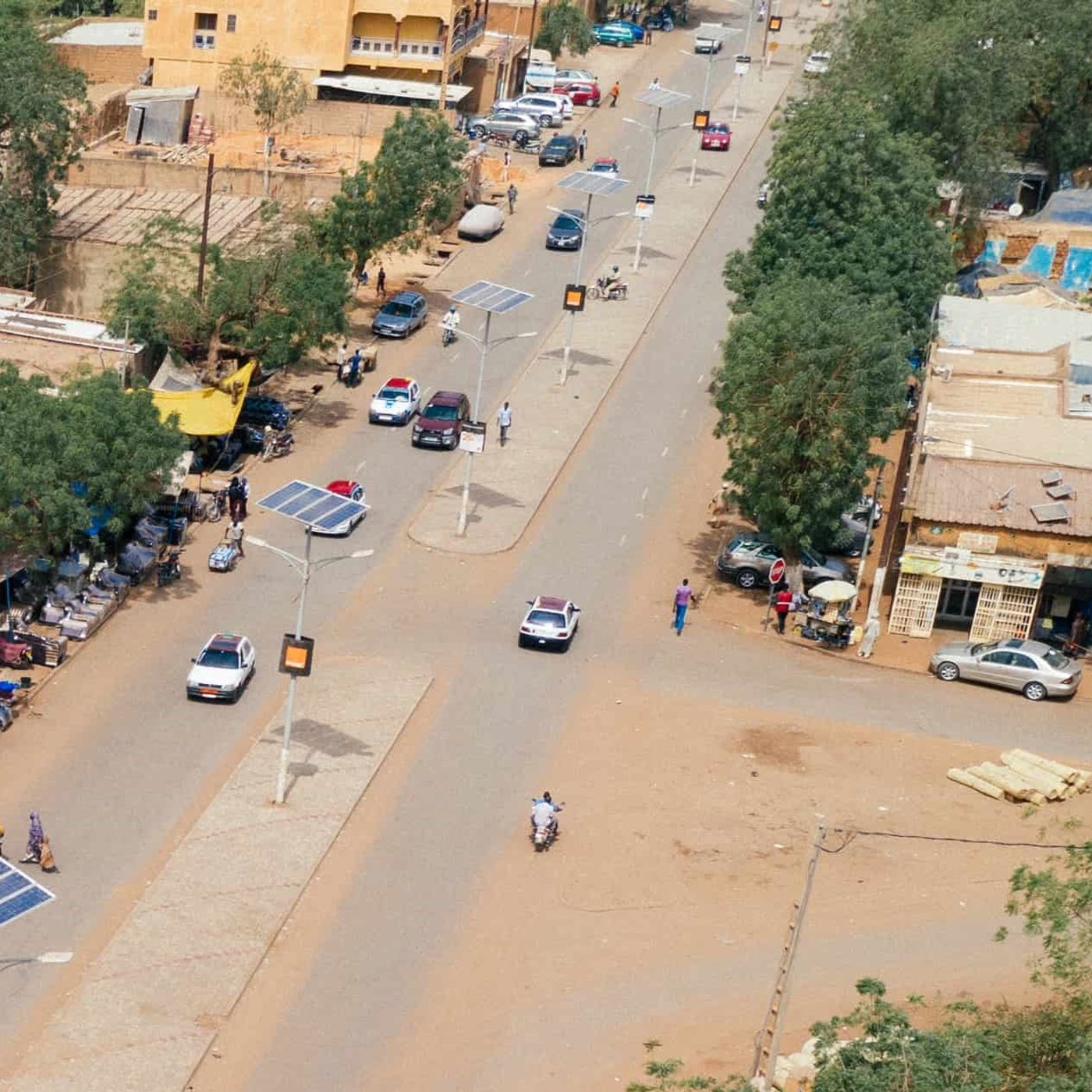 Valeurs sociales à Niamey : quels repères face aux nouveaux comportements ? (Tous à la fada) episode artwork