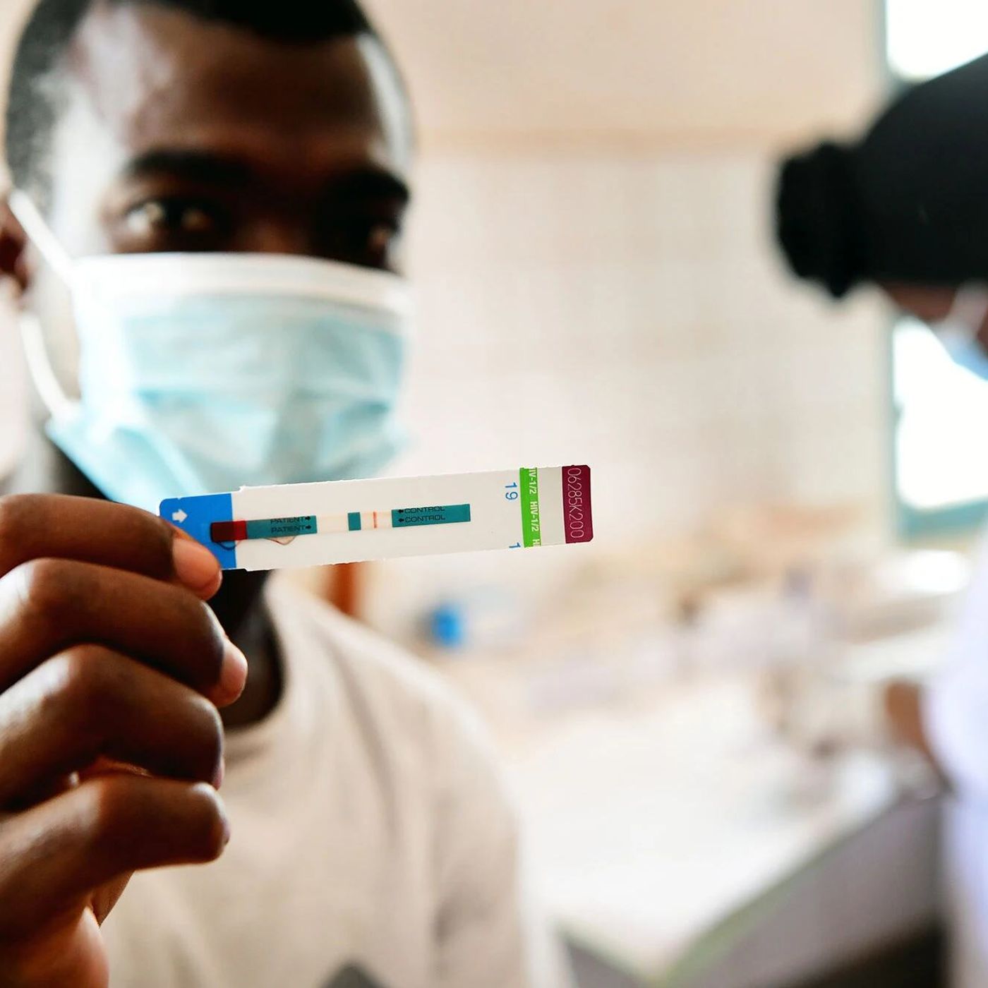 Revolução na prevenção ao HIV esbarra em preços altos e queda de financiamento episode artwork