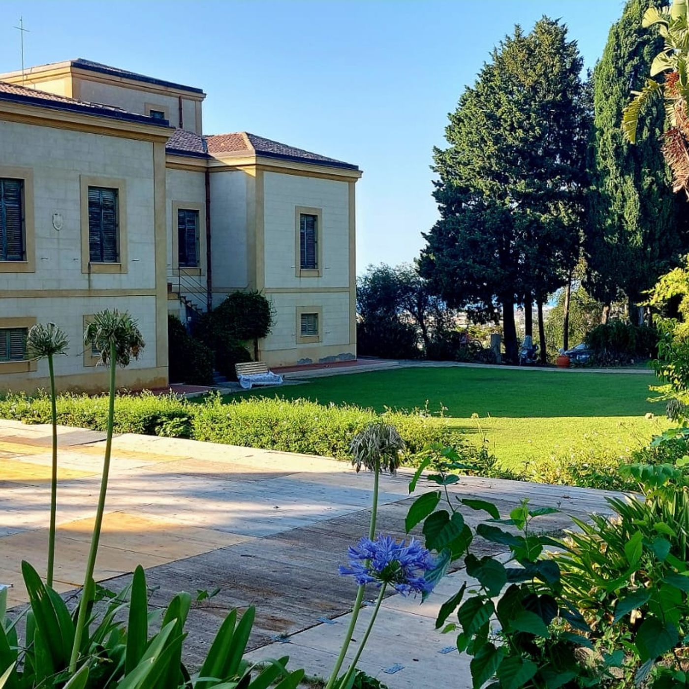 Villa Piccolo a Capo d’Orlando: una dimora nobiliare tra poesia, arte ed esoterismo episode artwork