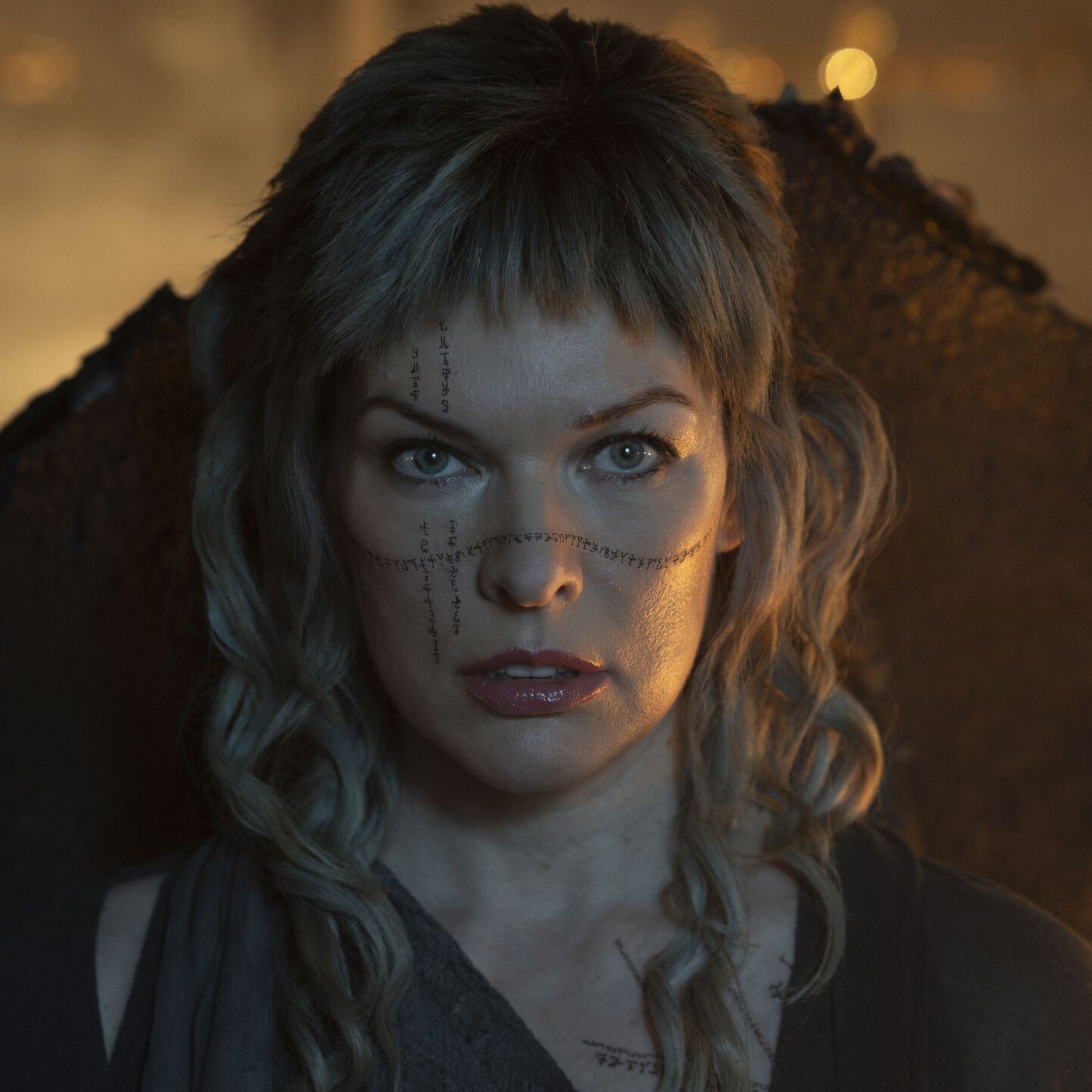 Es Cine: Brujas en Tierras perdidas, enemigos, 'Padre 5' y las series de mayo