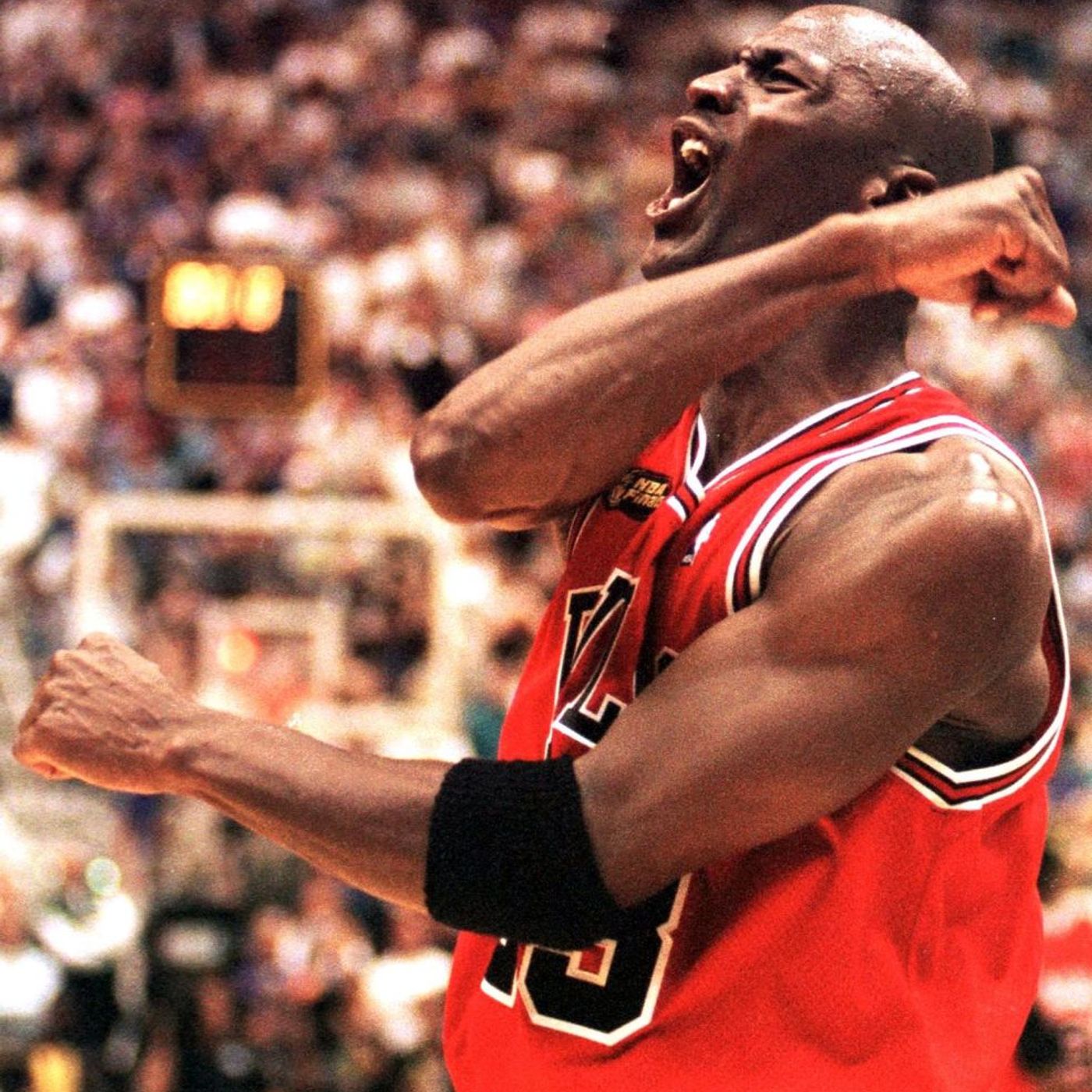 “The Last Dance” Recap, Jim Angers Girlfriend, Rebuilding MNF Booth, Lions W-L Projections, & Athletes Who Michael Jordan Robbed of Glory episode artwork