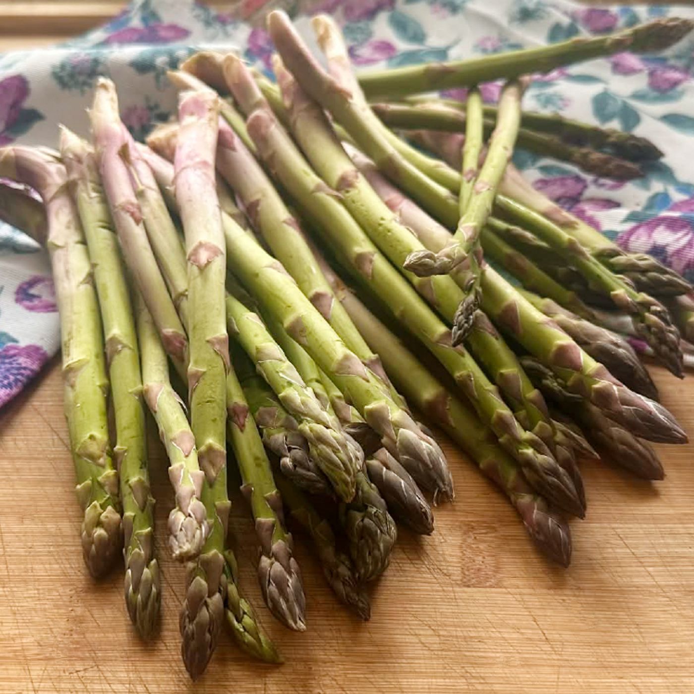 Come pulire e cucinare gli asparagi episode artwork