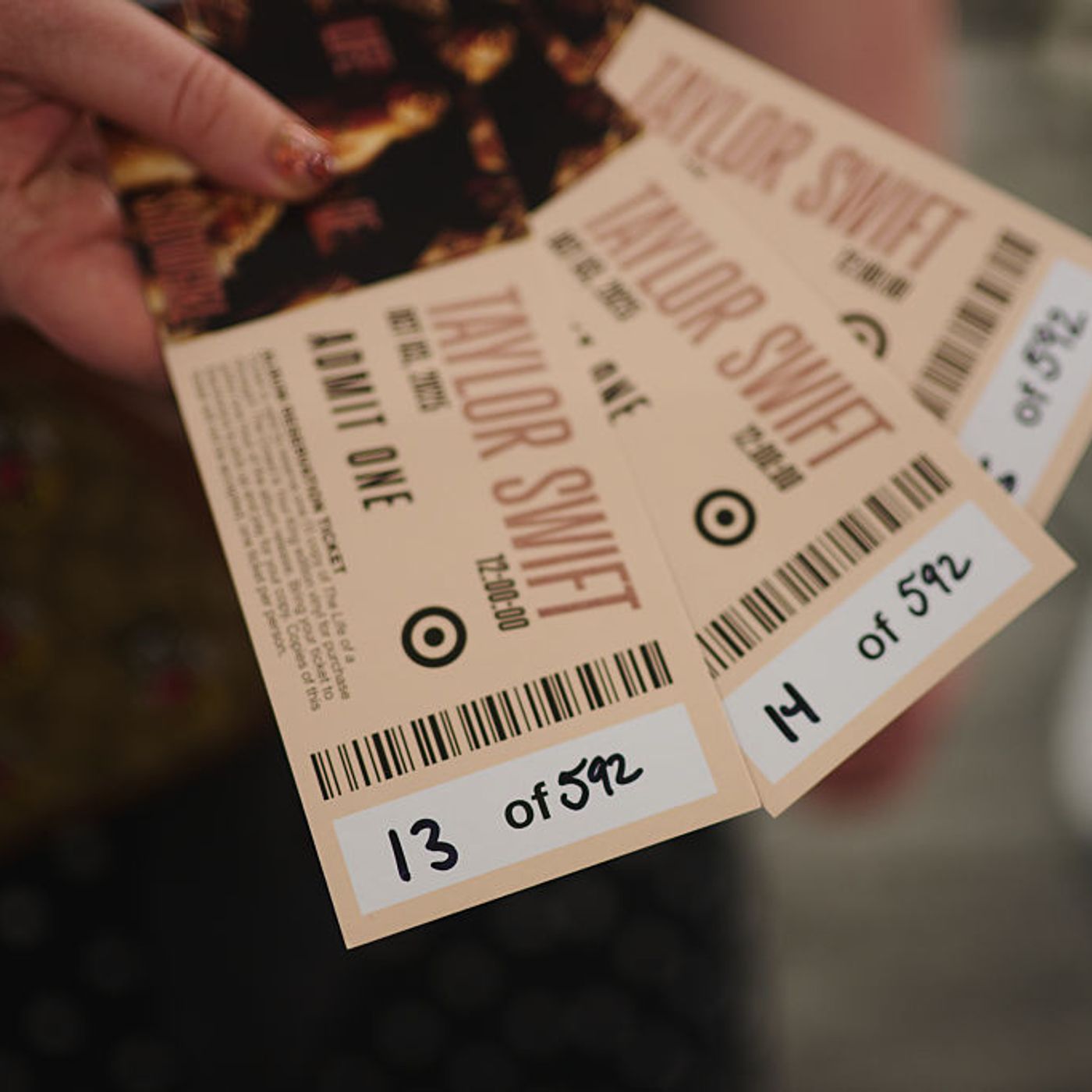Watcha Watchin This Weekend? We Got Ya Covered + Taylor Swift Tickets!