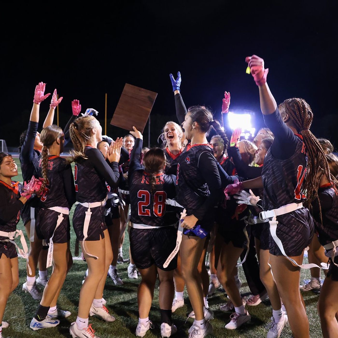 Yorkville flag football outlasts Oswego to win regional title in 2-1 OT thriller episode artwork