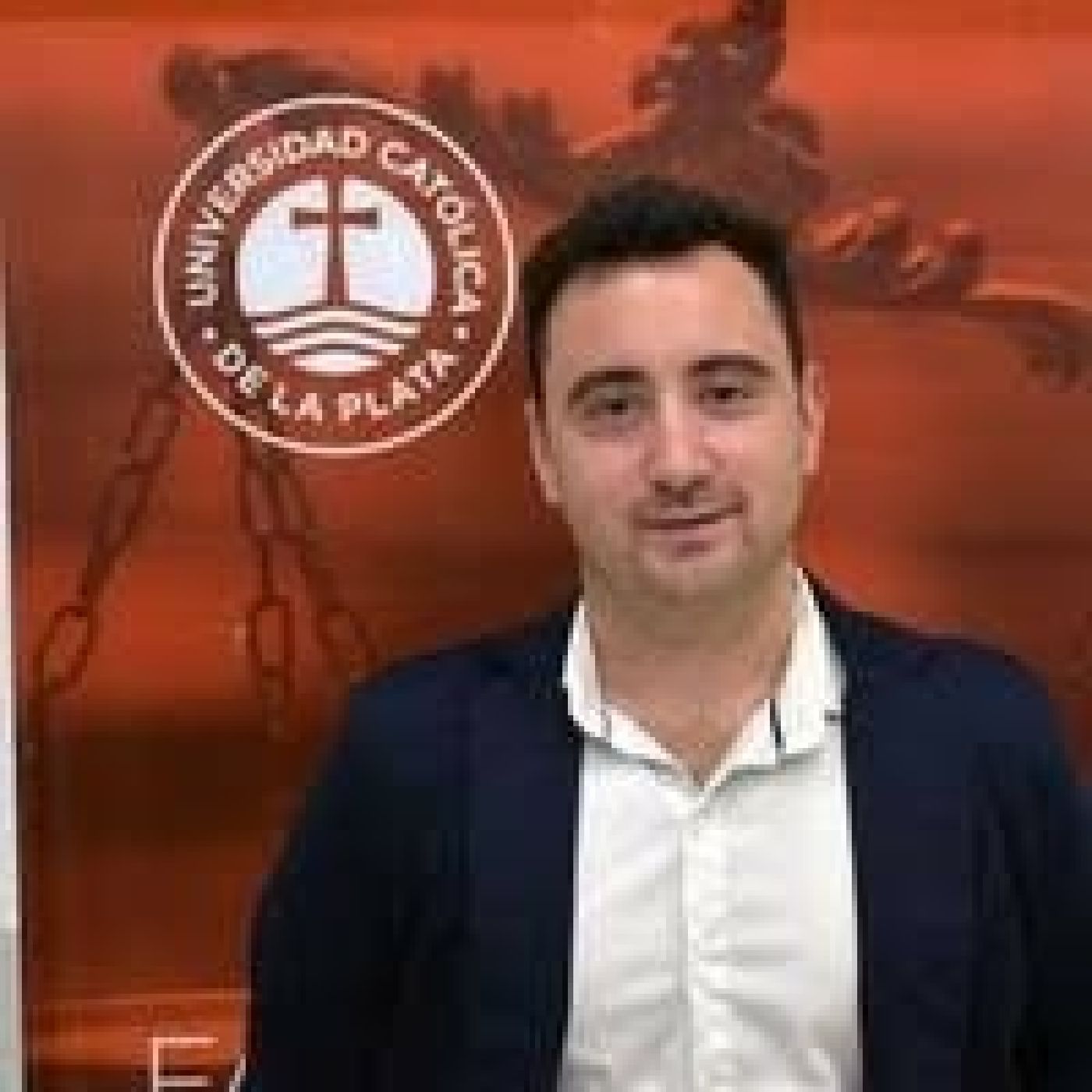 Diego Furnari Politólogo y analista de DC Consultores Asteriscos episode artwork
