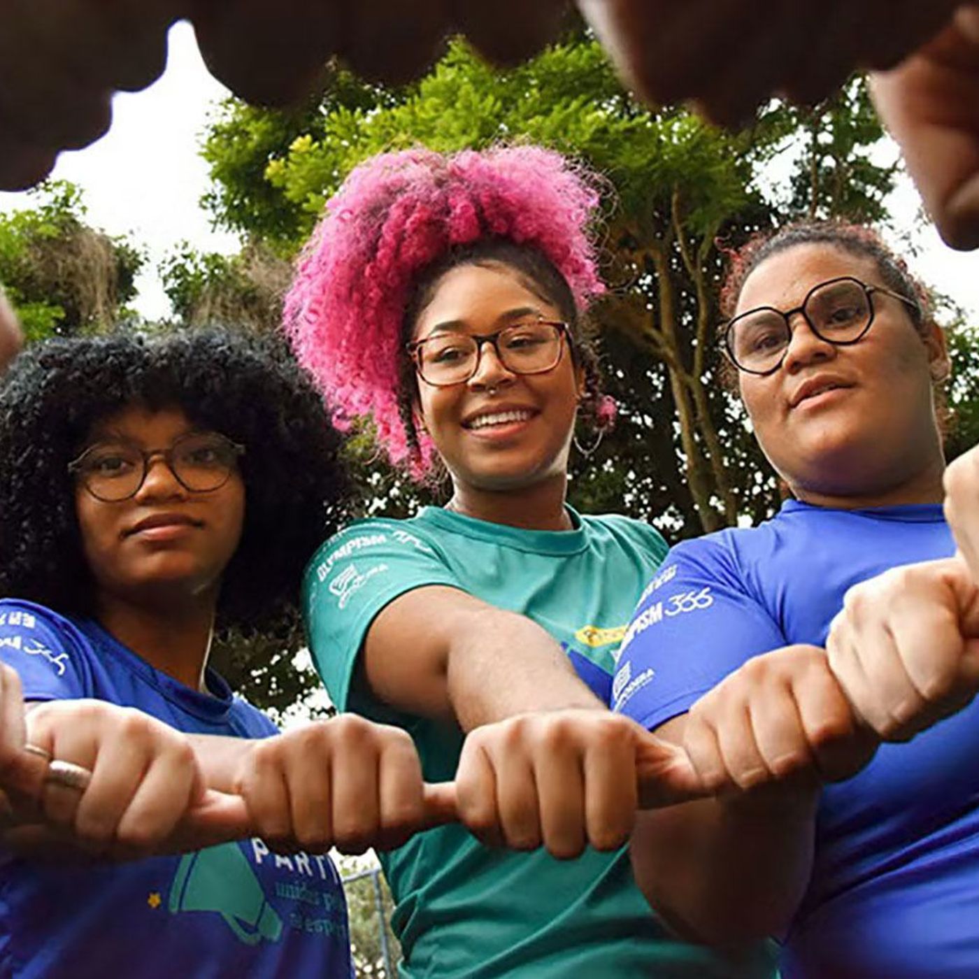 Clubes jovens no Brasil fortalecem autonomia feminina para meninas e mulheres