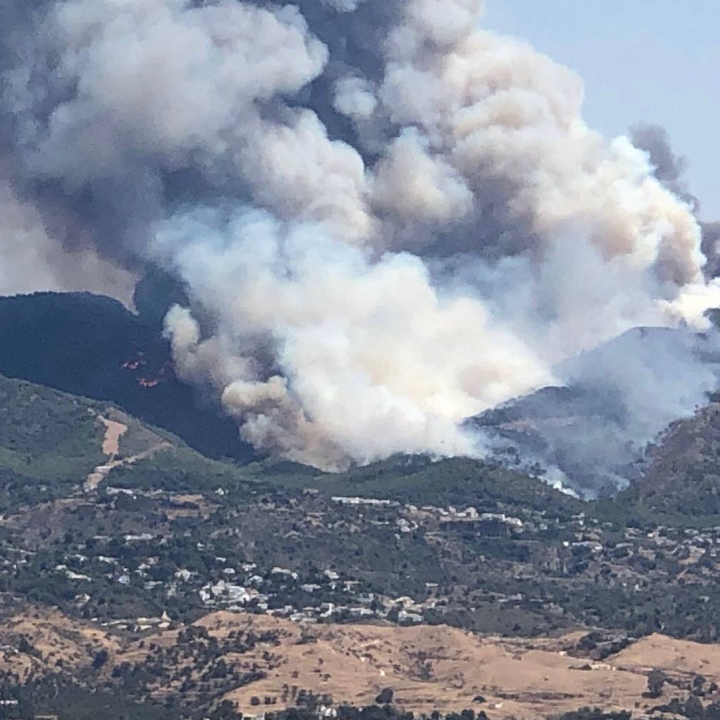 INCENDIO SIERRA LLANA