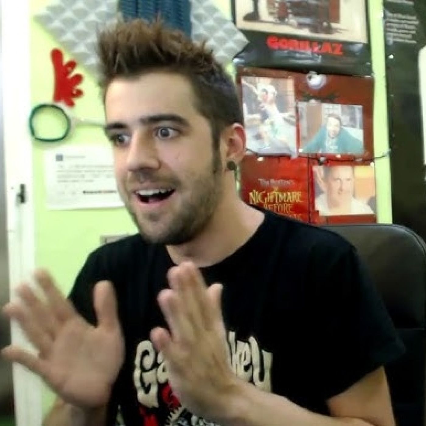 AURONPLAY BROMAS TELEFÓNICAS