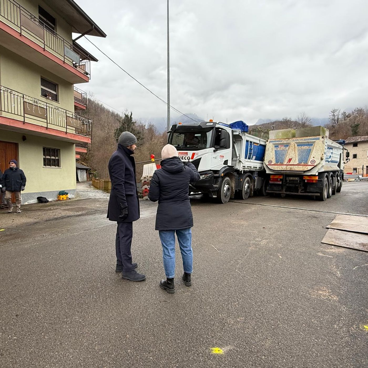 Torna a respirare l’alta Val Leogra: riaperto completamente Ponte Gisbenti dopo la sostituzione
