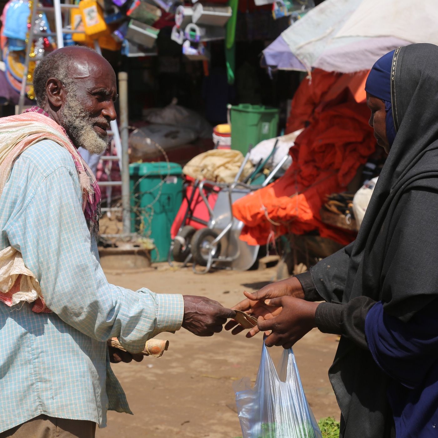 À Niamey, le comité multi-acteurs parcourt les marchés pour surveiller l’évolution des prix des denrées en ce mois de Ramadan episode artwork