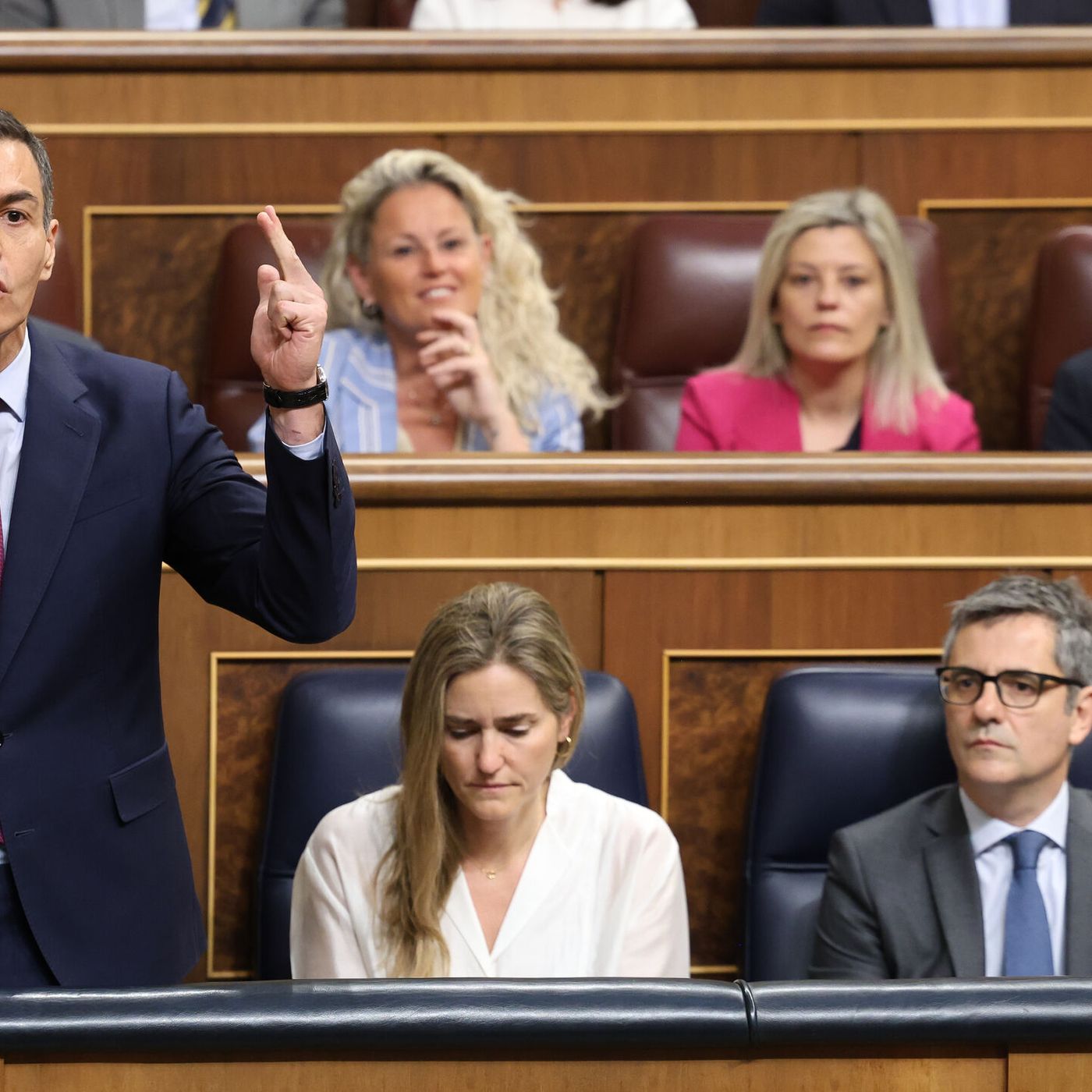 Es Noticia: Sánchez defiende a Zapatero en el Congreso episode artwork