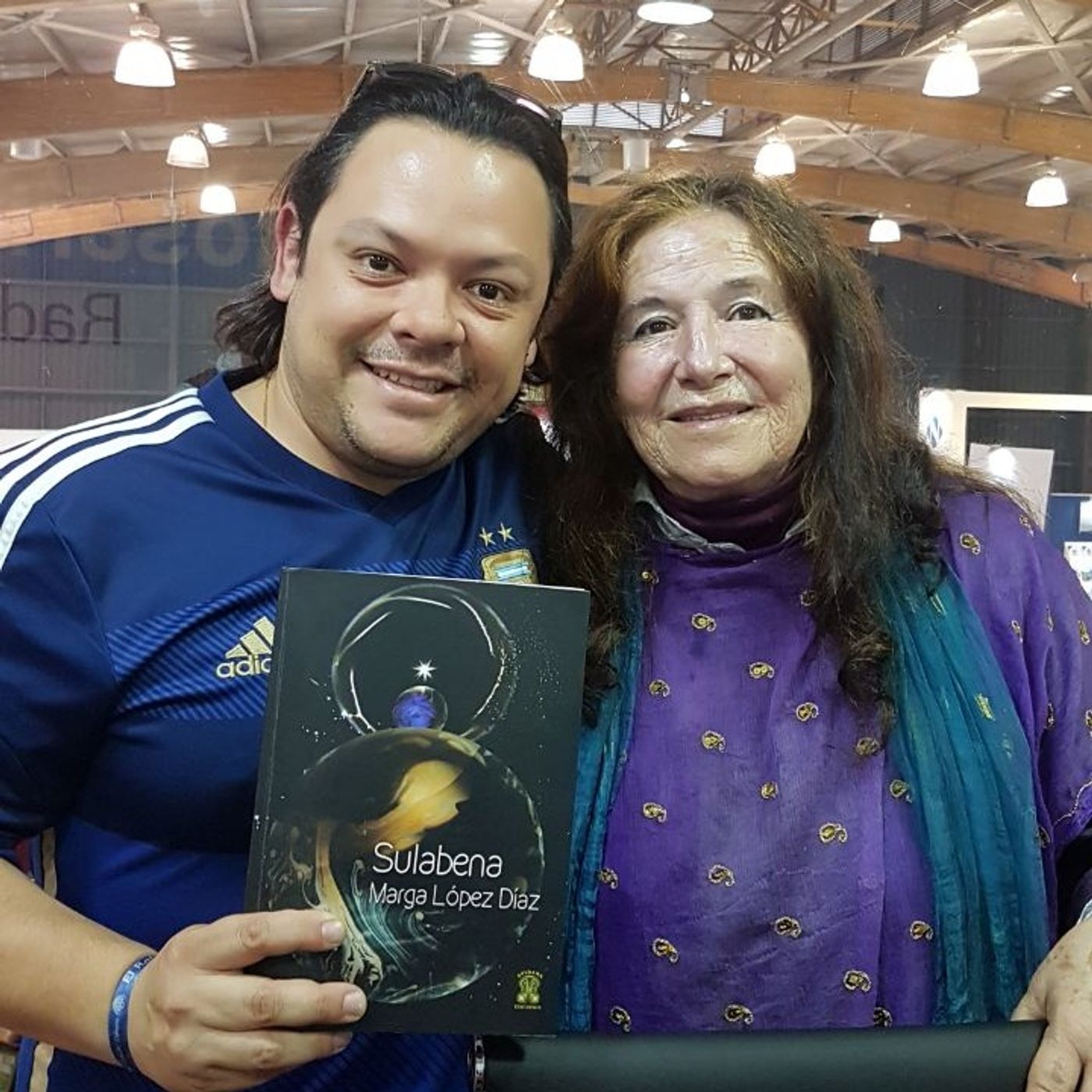 La Maga de la Mar, Marga López nos visitó en Filbo 2018 episode artwork