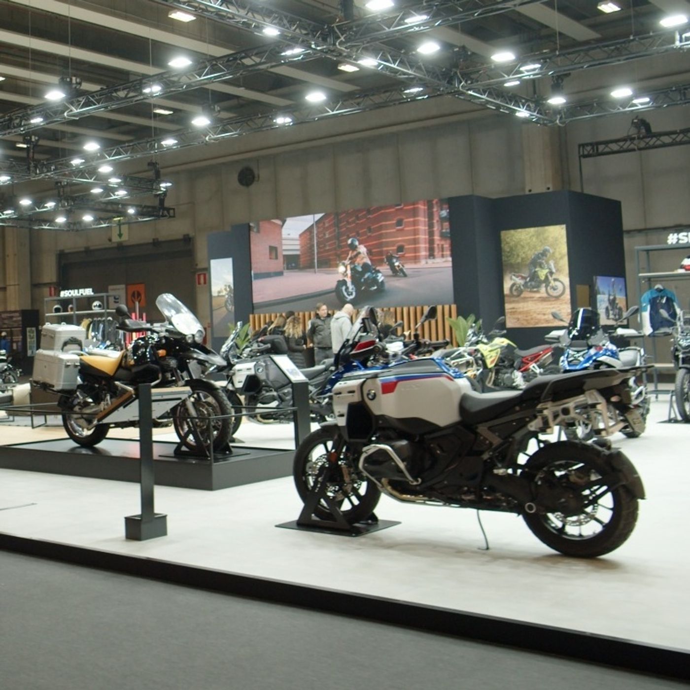BMW Motorrad al Motor Bike Expo - R12 S, R18, R 1300 GS e altre gustose novità episode artwork