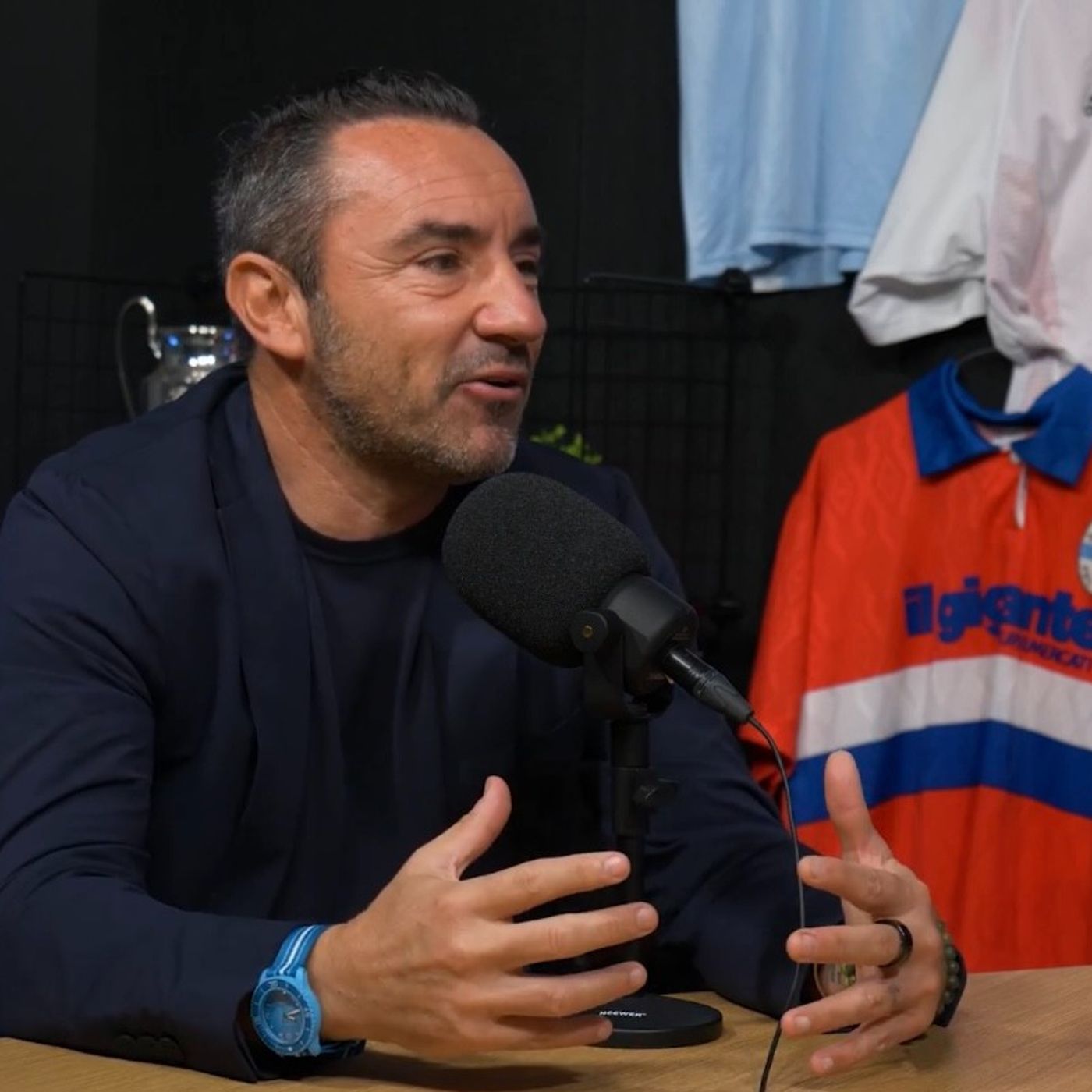 Cristian Brocchi: «Ci sono più Brocchi che Messi o Ronaldo»