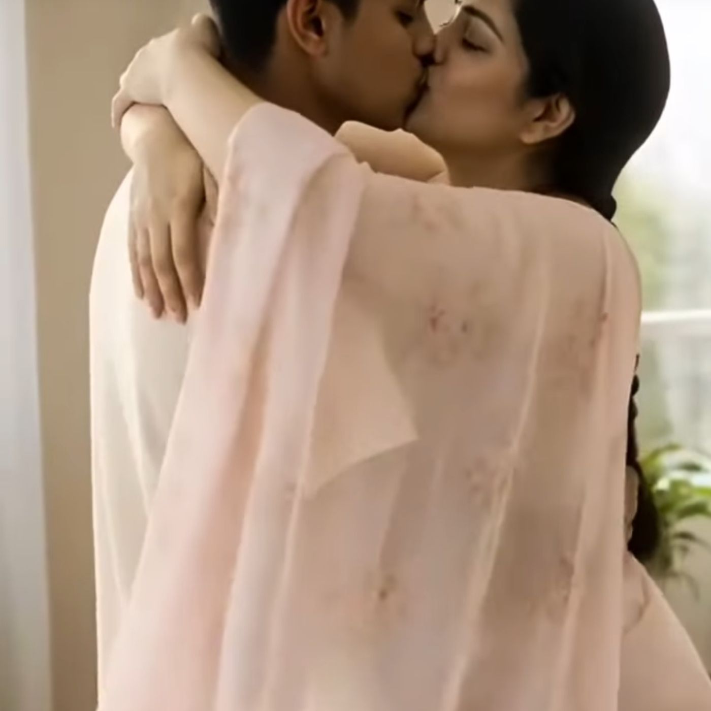 Ladies tailor ke sath aunty