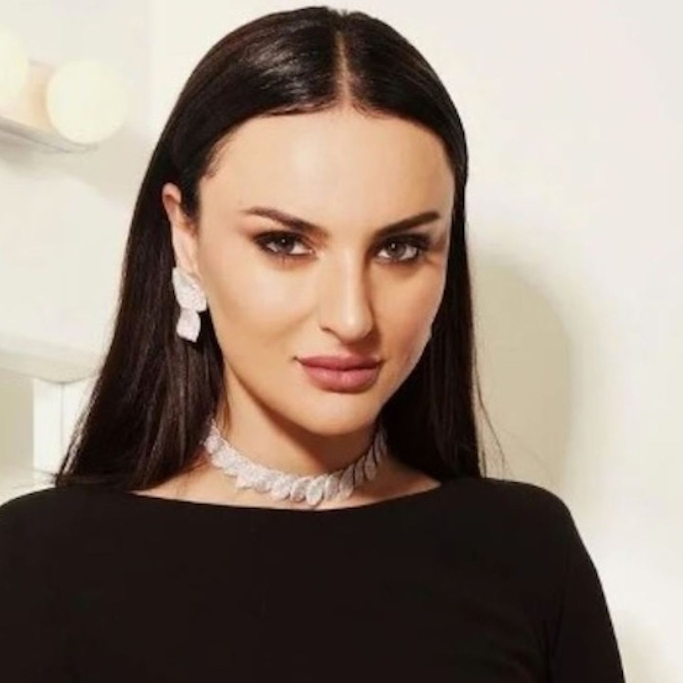 Standing ovation per Arisa, fa emozionare il Padiglione Italia