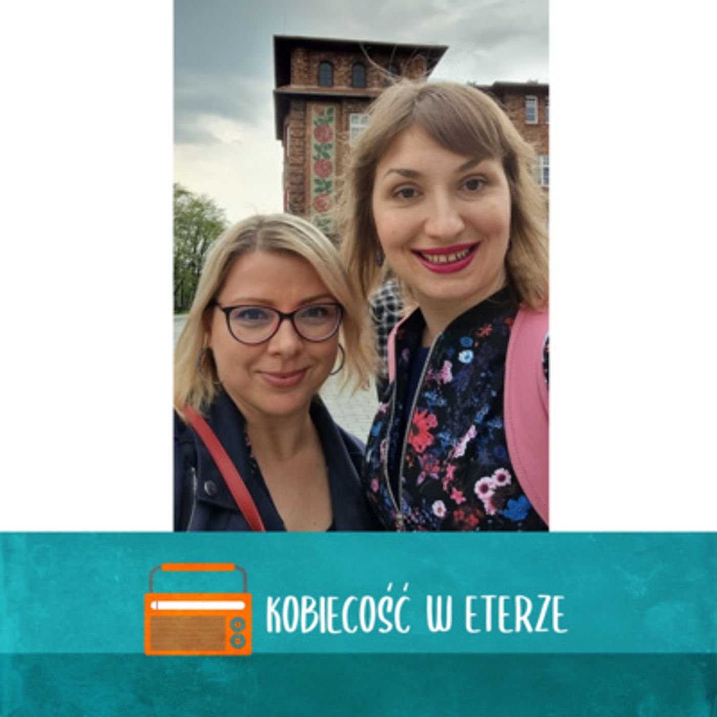 Kobiecość w Eterze